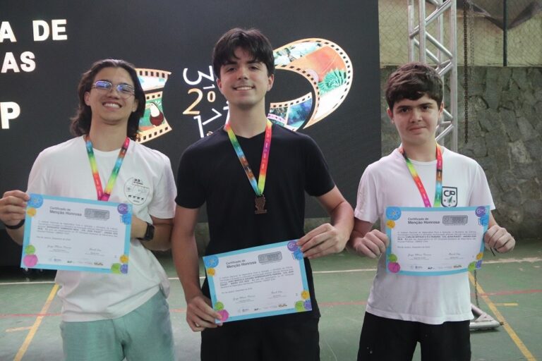 Alunos do Piaget elevam o colégio ao topo da OBMEP com três medalhas
