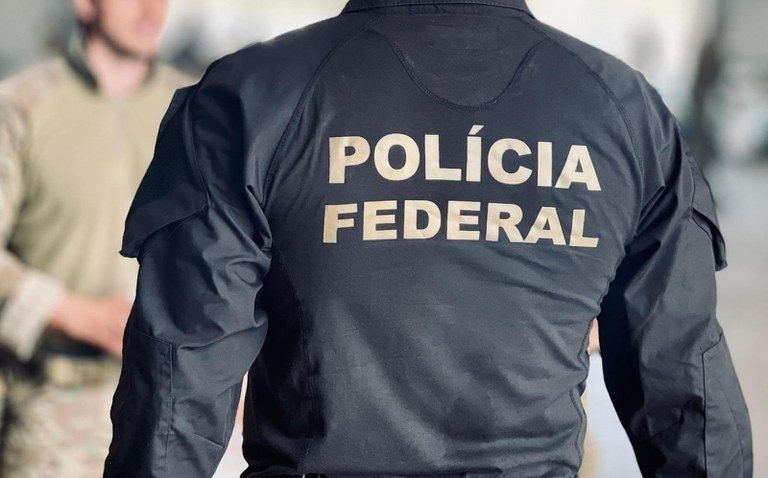 Operação da PF mira em grupo suspeito de falsificar diplomas de pós-graduação em Rondônia e Roraima
