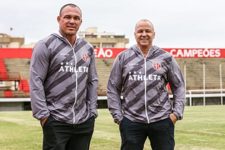 lembra-dele?-centroavante-ex-vasco-e-o-novo-tecnico-do-america-rj