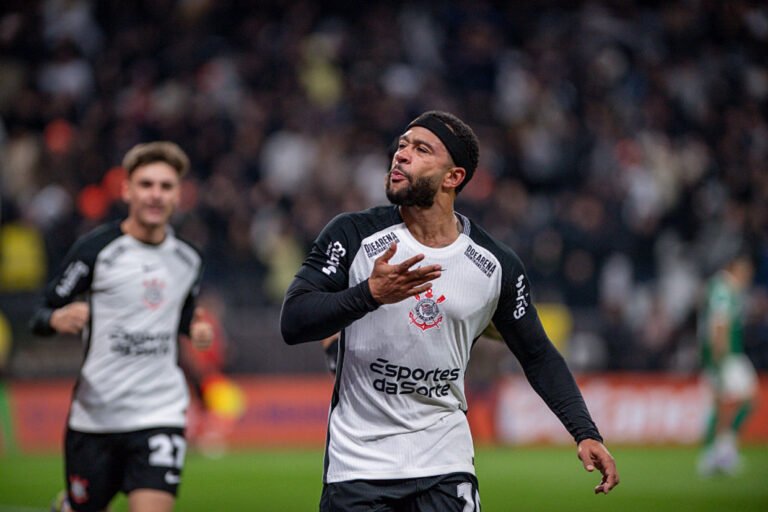 memphis-decide,-corinthians-supera-o-palmeiras-e-larga-em-vantagem-na-copa-do-brasil