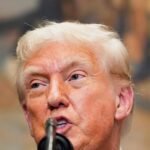 trump-anuncia-tarifas-adicionais-de-25%-a-cerca-de-a-india-por-negocio-com-a-russia