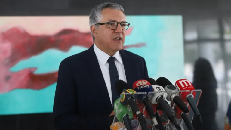 padilha-avalia-dirigir-se-a-novidade-york-para-assembleias-da-onu-e-opas