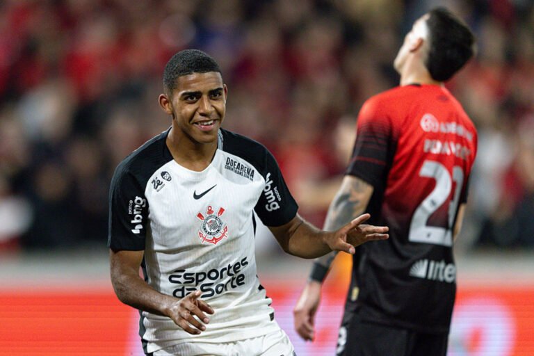 corinthians-bate-o-athletico-no-parana-e-cria-boa-curiosidade-nas-quartas-da-despensa-do-brasil
