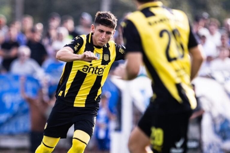 penarol-nega-ida-de-jogador-ao-bragantino-e-inicia-atividade-judiciario