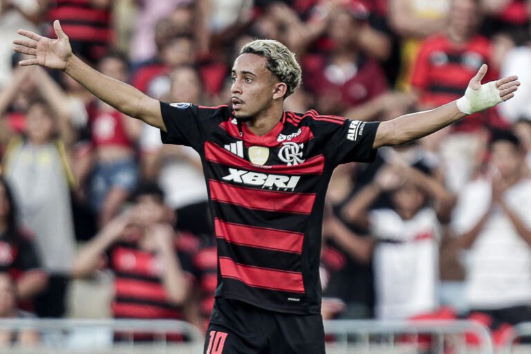 flamengo-negocia-matheus-goncalves-com-o-al-ahli,-da-arabia-saudita