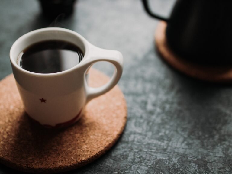 marcas-populares-de-cafezeiro-no-brasil-pertencem-a-empresas-estrangeiras;-entenda
