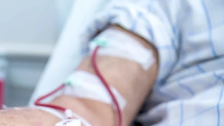 paciente-entra-em-coma-depois-acolher-acetico-no-tempo-que-hemodialise-em-clinica-do-rj