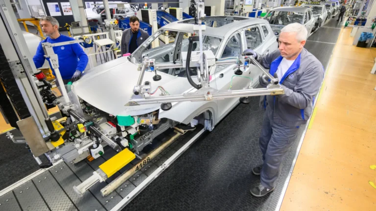 tst-condena-volkswagen-a-remunerar-indenizacao-por-construcao-semelhante-a-escravidao