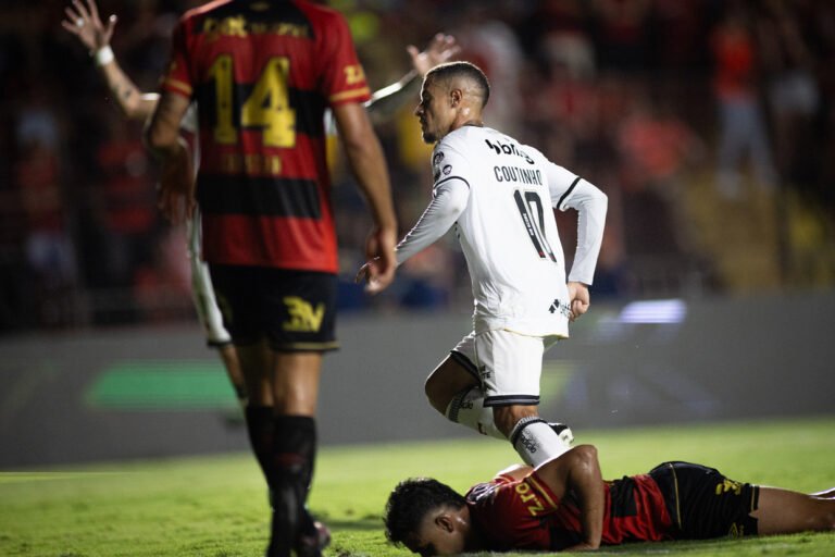 vasco-passa-apertura-no-fim,-entretanto-vence-o-sport-salvo-e-deixa-o-z4
