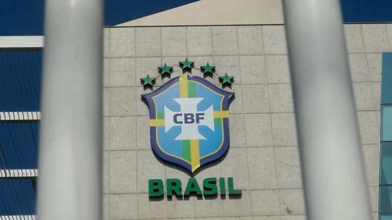 a-titulo-de-exemplo-a-‘medio-de-transferencias’-da-cbf-atua-no-encerramento-da-ventana