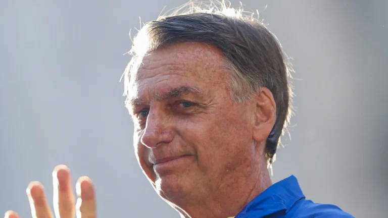 centrao-amplia-gestos-por-anistia-para-viabilizar-auxilio-de-bolsonaro-a-tarcisio-em-2026