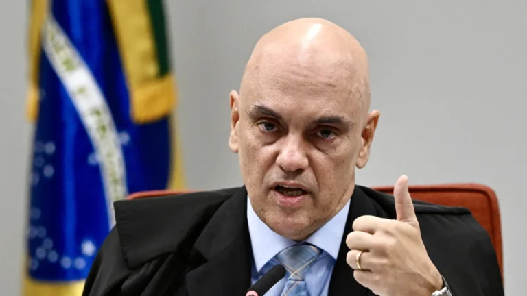 recados-de-moraes-e-assalto-da-pgr:-veja-o-que-aconteceu-no-1o-dia-do-arbitramento-de-bolsonaro