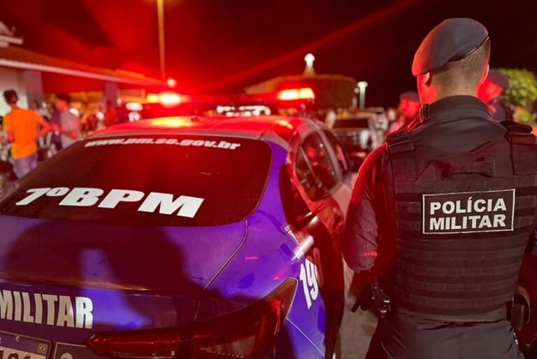 Corpo é encontrado carbonizado e com mãos amarradas em Aracaju