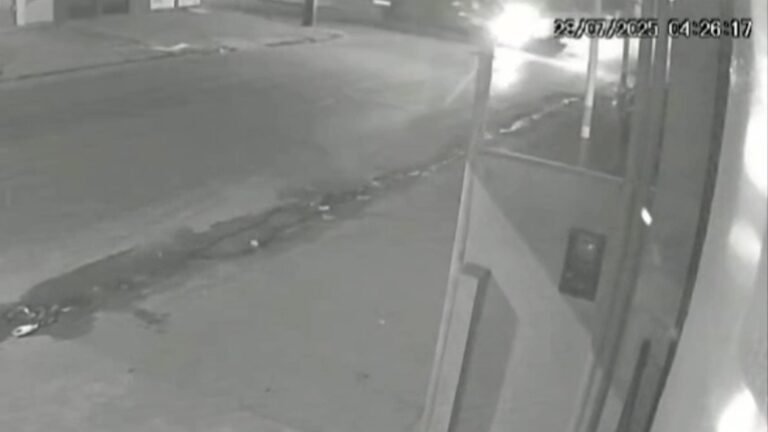 VÍDEO: Veja momento exato da colisão entre ônibus e caminhonete que deixou um morto em São Luís