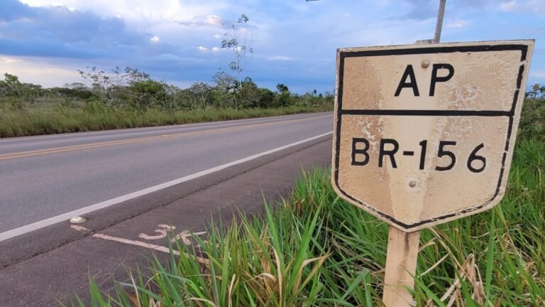 Motorista de aplicativo é morto com 25 facadas em ramal da BR-156, em Macapá