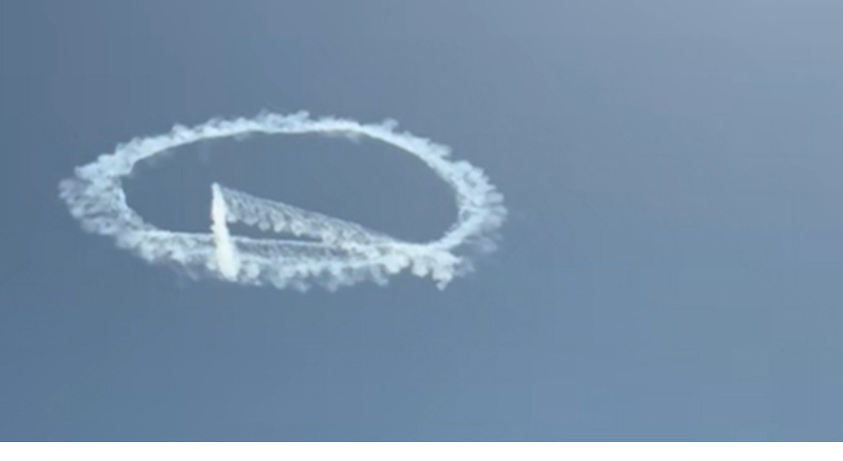 É #FAKE que nuvens circulares no céu dos EUA sejam sinal extraterrestre; trata-se de ação promocional para filme 'Quarteto Fantástico'