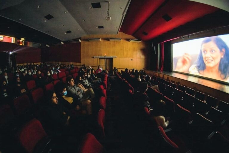 Mostra Cine Divino traz sessões gratuitas de curtas e debates em Divinópolis