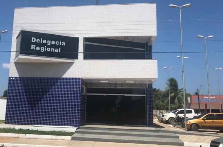 Homem tenta matar companheira com golpes de terçado em Caracaraí
