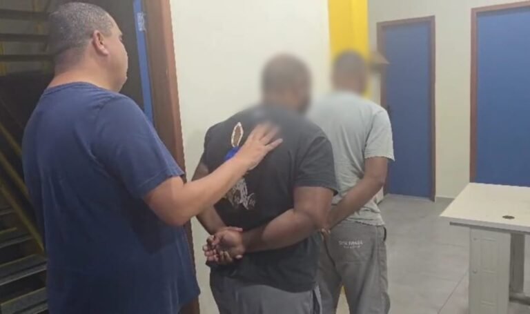 Irmãos são presos em Piraí após registrarem falso roubo de celular