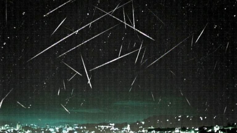 VÍDEO: Chuva de meteoros é registrada no céu do RS; saiba como assistir ao fenômeno