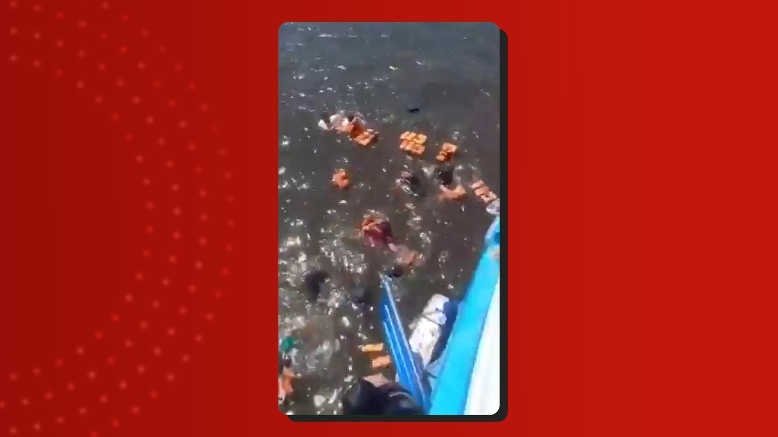 Vídeo mostra resgate de nove pessoas à deriva após naufrágio de lancha no Amazonas