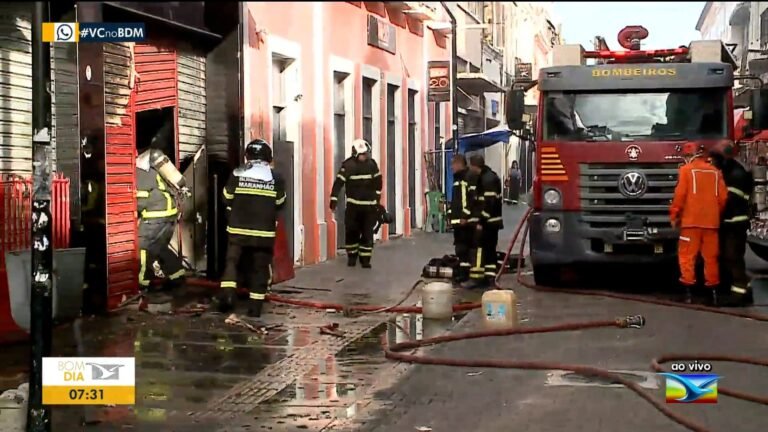 Incêndio atinge loja na Rua Grande, no Centro de São Luís