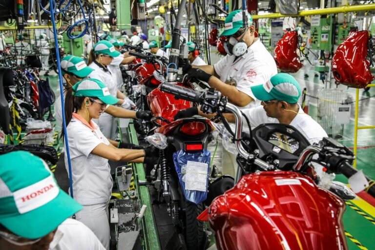 'Tarifaço' dos EUA acende alerta no Polo Industrial de Manaus