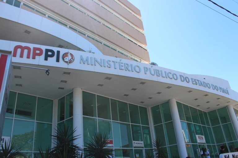 Homem é condenado a 15 anos de prisão por tentar matar idosa após denúncia de desvio de aposentadoria no PI