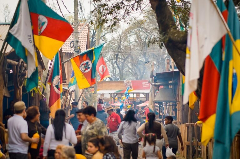 Acampamento Farroupilha 2025: tudo que você precisa saber sobre a 43ª edição do evento