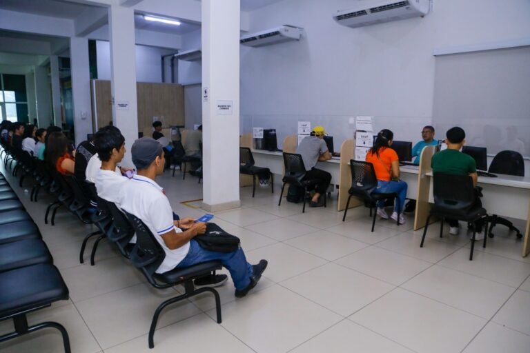 Mais de 550 vagas são ofertadas no Sine Manaus nesta segunda (1°); confira