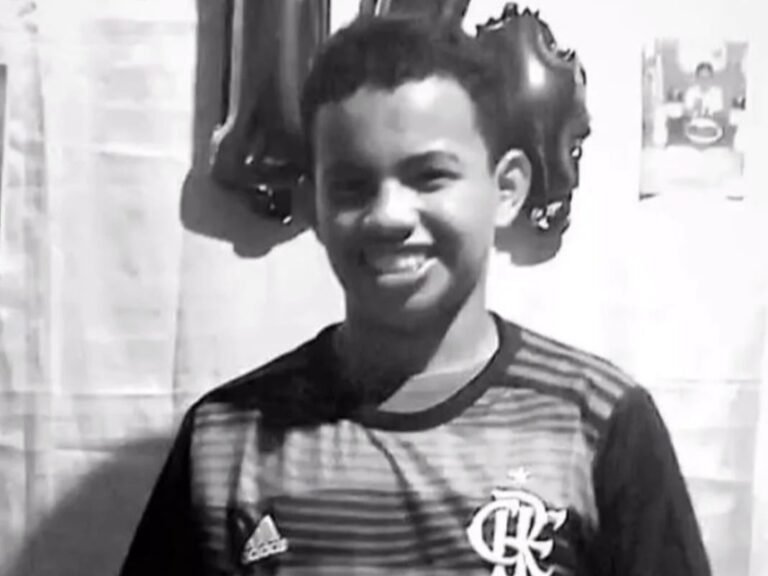 Adolescente morre afogado em açude no Acre; apagão dificultou pedido de resgate