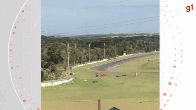 VÍDEO: moto capota no ar em acidente com múltiplas quedas, e corrida é cancelada em Cascavel