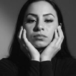 Mãe morre afogada ao tentar salvar filho e adolescente no mar do Paraná