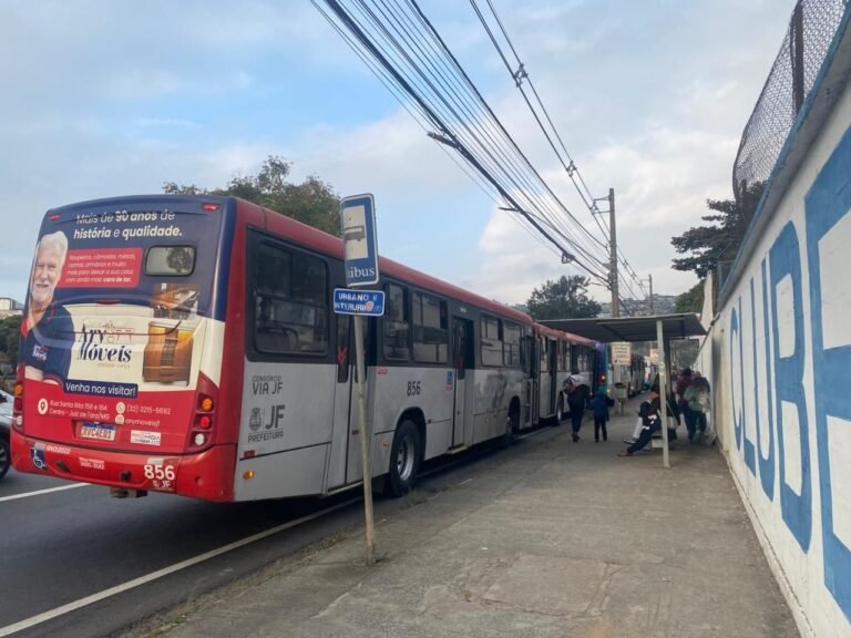 Quase 40 linhas de ônibus têm mudanças nos horários em Juiz de Fora; veja o que muda