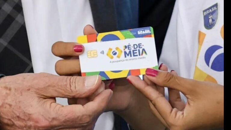 Pé-de-Meia pagará R$ 200 a alunos da rede pública até 4 de agosto