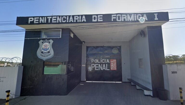 Preso é morto por colega de cela e corpo é achado no banheiro de penitenciária em MG