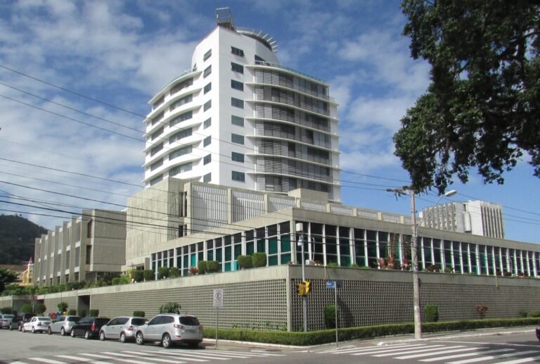 Edital de R$ 370 milhões para construção de 4 presídios em SC é suspenso pelo TCE