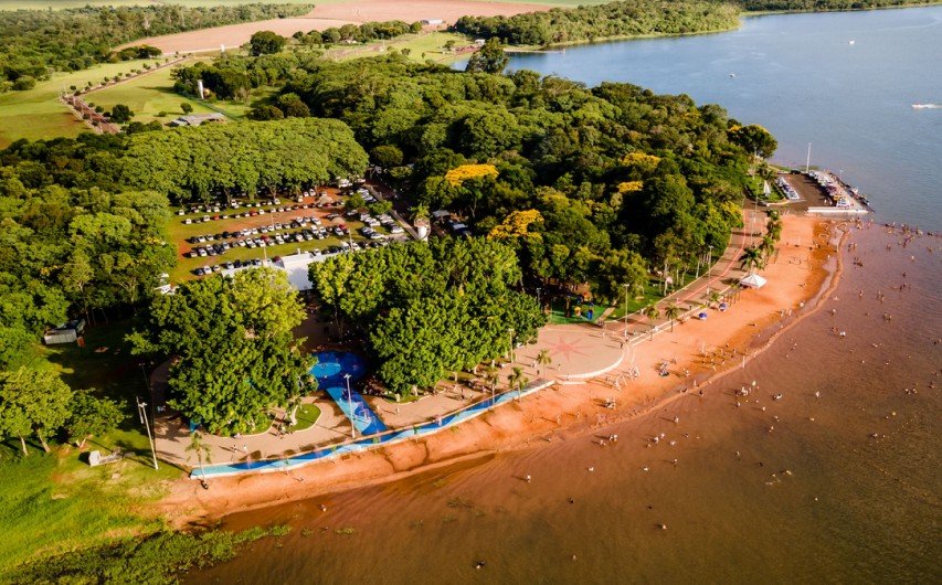Santa Terezinha de Itaipu abre PSS com 52 vagas e salários de até R$ 5,2 mil; veja como participar