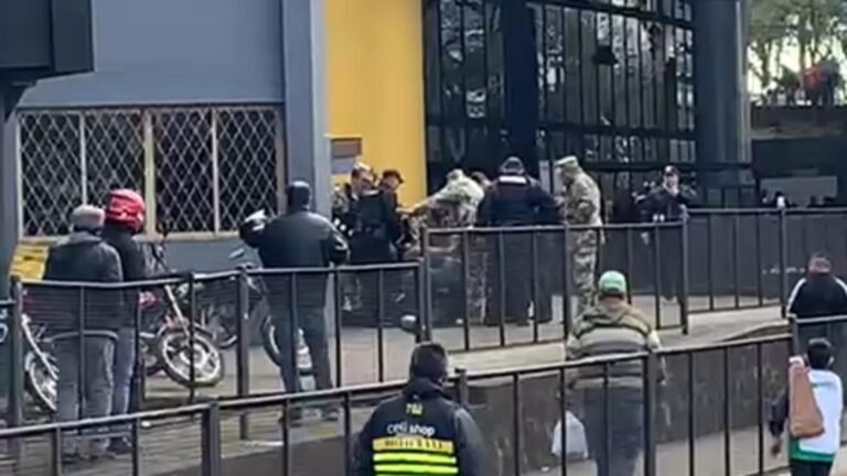 Motorista é baleado em troca de tiros com a polícia após ter carga apreendida na fronteira entre Brasil e Paraguai