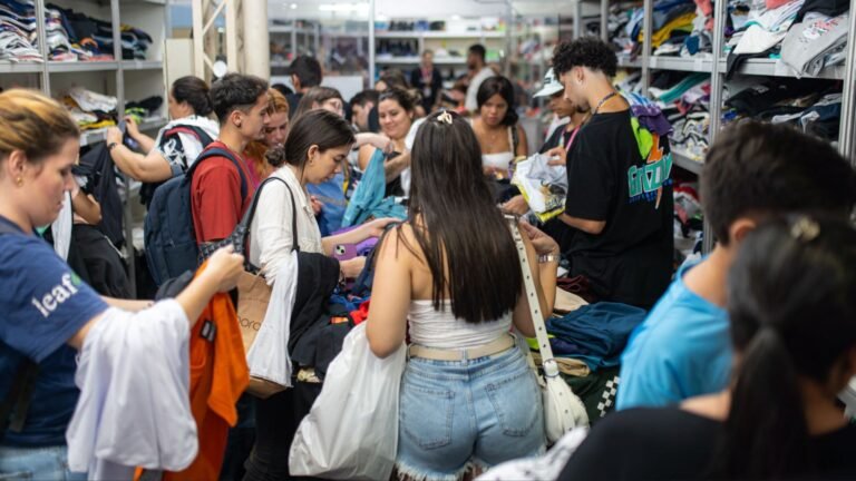 Mais de 2 mil vagas de empregos com carteira assinada são abertas em AL; veja cargos e como se candidatar