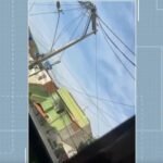 Vídeo: moradores registram intensa troca de tiros no bairro Jacaré, em Cabo Frio, no RJ