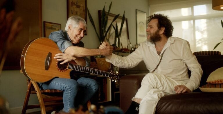 Odair José se encontra com Otto em documentário que estreia em festival, em outubro, com foco na vida do autor da canção ‘Vou tirar você desse lugar’