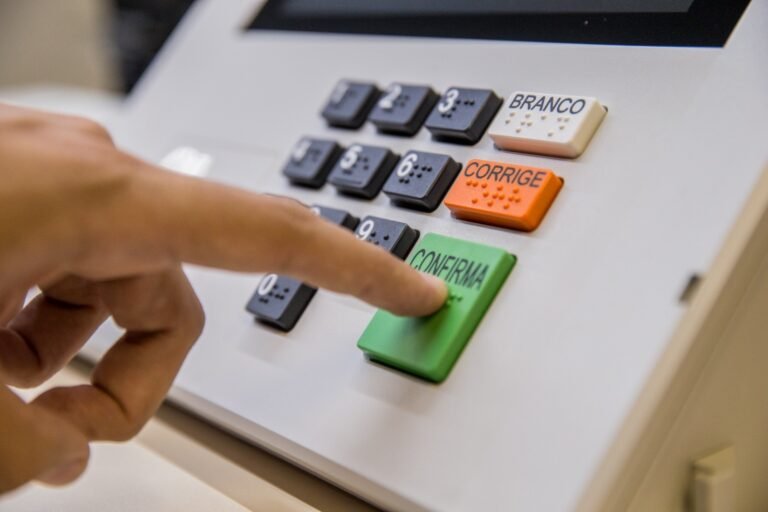 Biometria: onde fazer o cadastro para a Justiça Eleitoral no RJ