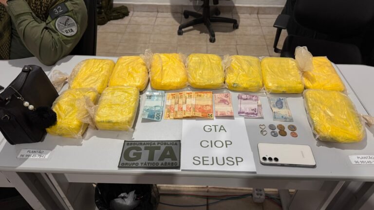 VÍDEO: Jovem é presa com 10 kg de cocaína em hotel de Laranjal do Jari, no Sul do Amapá