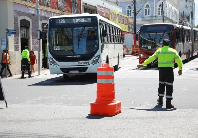 'Sou Manaus 2025': veja como chegar de ônibus com viagens extras, até de madrugada