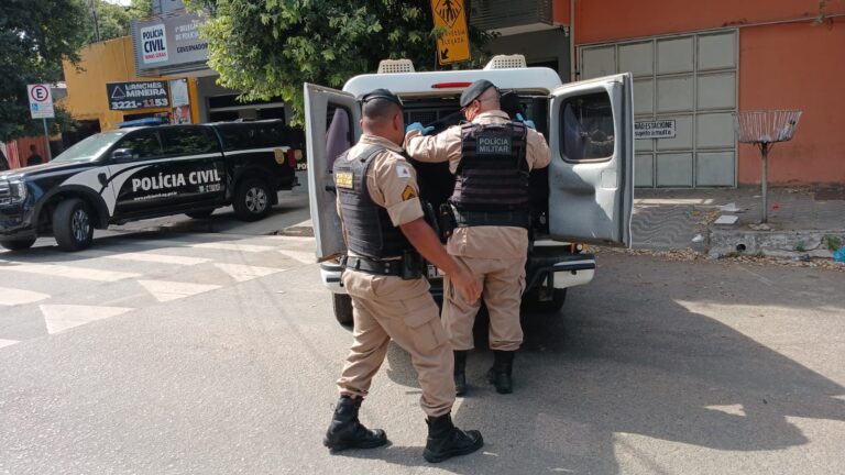 Homem com mandado de prisão em aberto é preso após procurar PM para registrar ocorrência em Governador Valadares