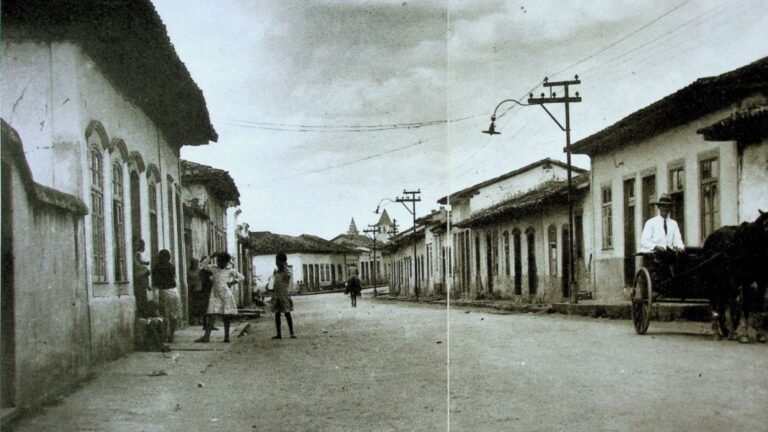 Caminhos de Mogi: rua Ipiranga conta história da cidade